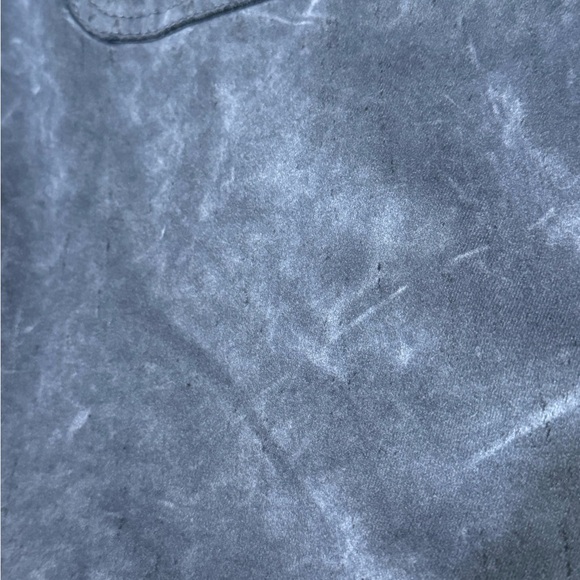 🌶️Stylish Gray velvet flocked denim Jacket - Picture 2 of 9